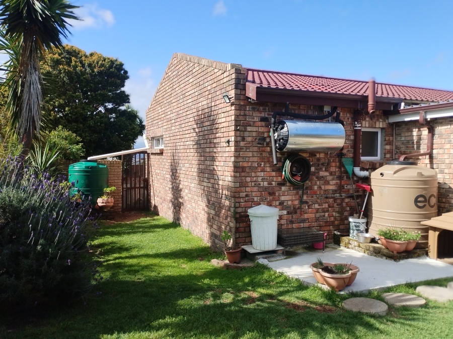 3 Bedroom Property for Sale in Heiderand Western Cape